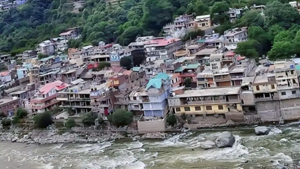 An Enigmatic Indian Top 10 Famous Tourist Places in Himachal Pradesh